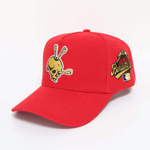 Load image into Gallery viewer, Benditto Hat (Red &amp; Gold)
