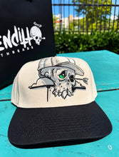 Load image into Gallery viewer, Benditta Gorra Custom 1 of 1
